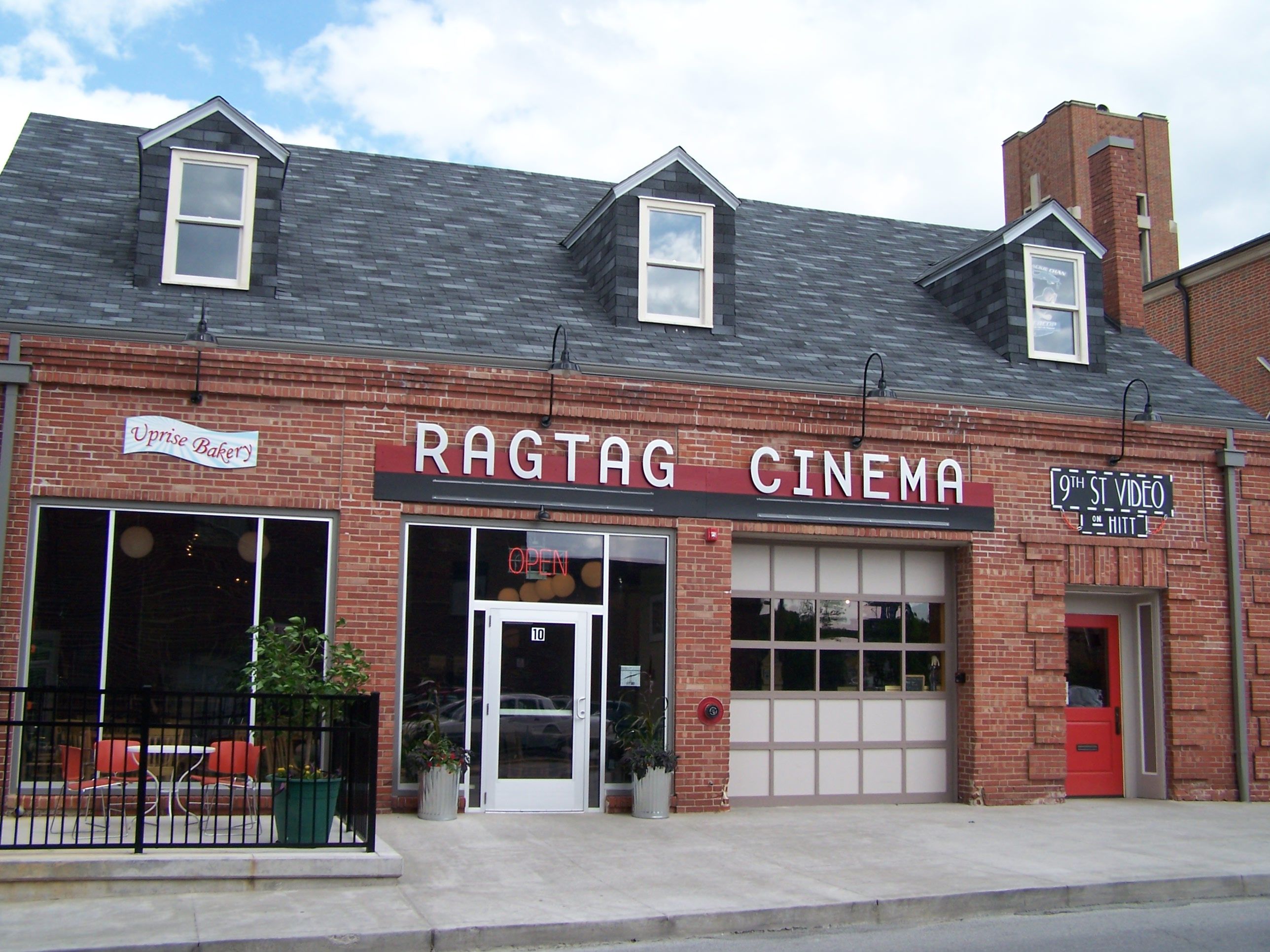 Ragtag Cinema